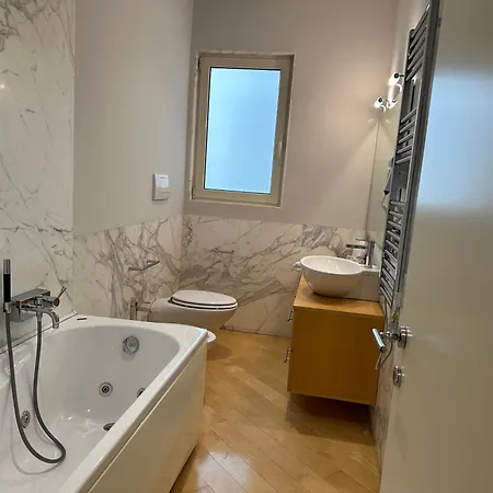 Paola Center , Luxury House In Town Centre Apartment Bari