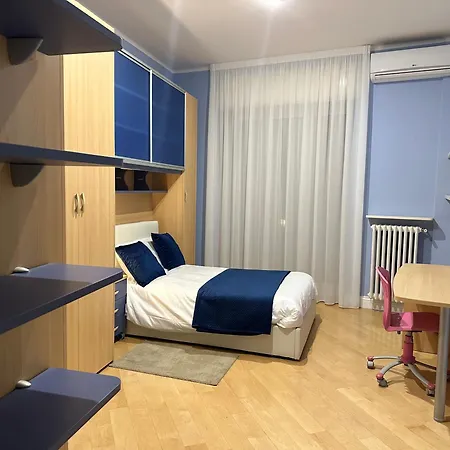 Paola Center , Luxury House In Town Centre Apartment *